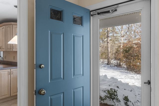 46 Kensington Dr, Sandwich, MA 02563