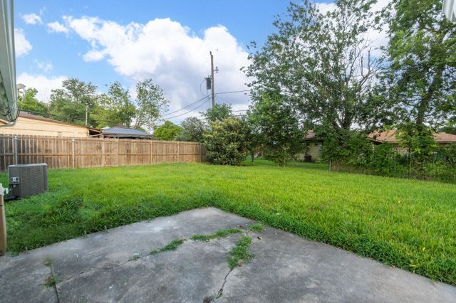 5834 Overdale Street, Houston, TX 77033