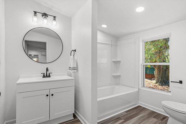 1070 NE Dawnville Road, Dalton, GA 30721