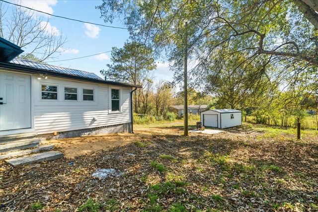 1070 NE Dawnville Road, Dalton, GA 30721