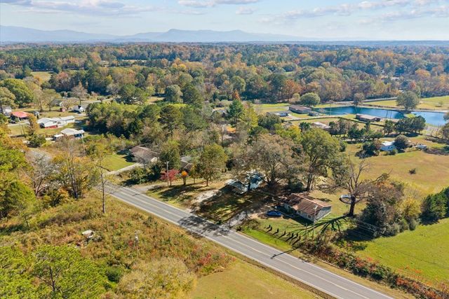 1070 NE Dawnville Road, Dalton, GA 30721