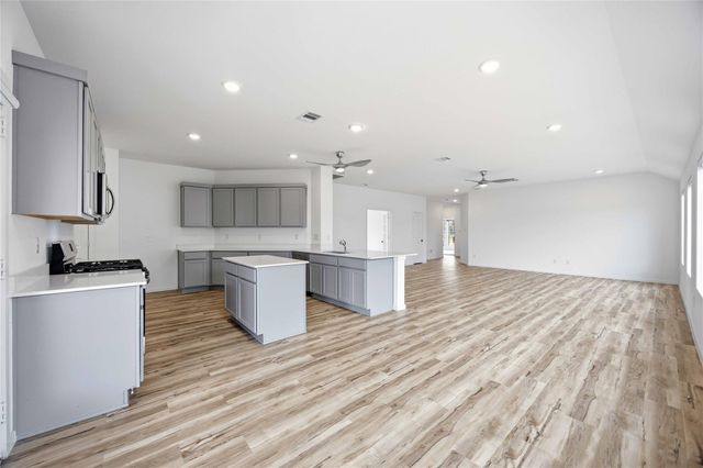 4907 Gentle Creek Court, Richmond, TX 77469