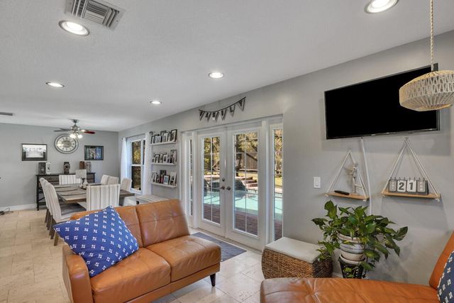 8599 Cypress Springs Road, Lake Worth, FL 33467