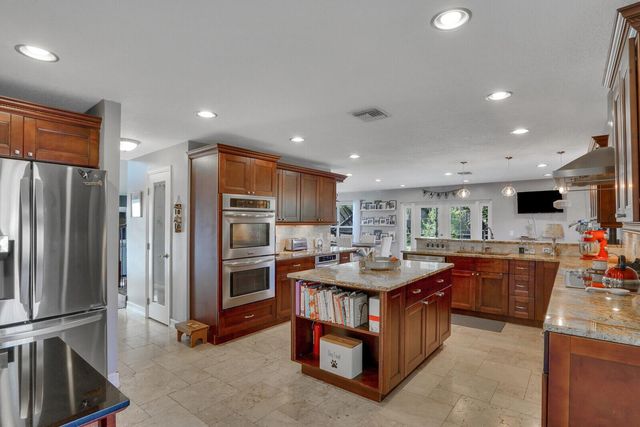 8599 Cypress Springs Road, Lake Worth, FL 33467