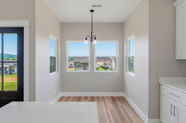 1030 Wentford Avenue, Sweetwater, TN 37874