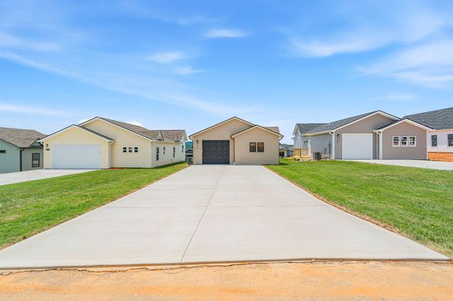 1030 Wentford Avenue, Sweetwater, TN 37874