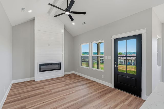 1030 Wentford Avenue, Sweetwater, TN 37874