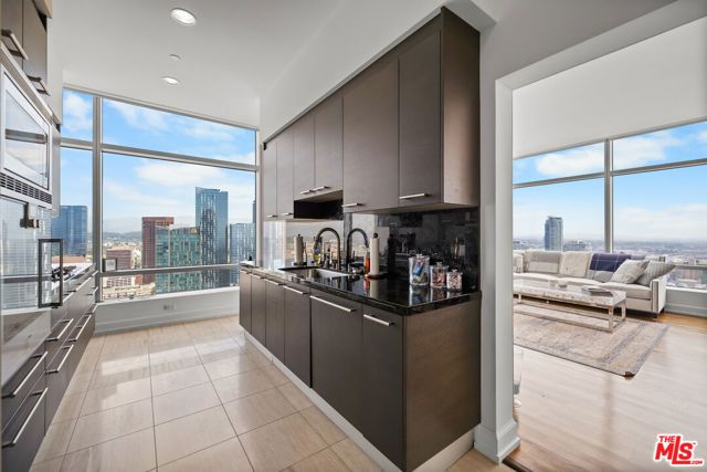 900 W Olympic Boulevard 37K, Los Angeles, CA 90015