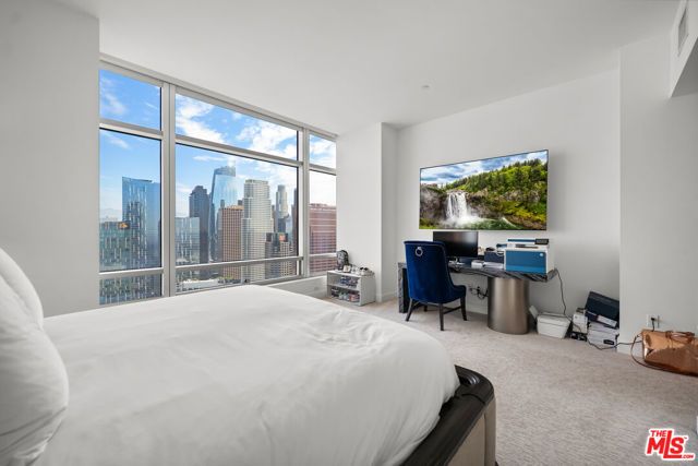 900 W Olympic Boulevard 37K, Los Angeles, CA 90015