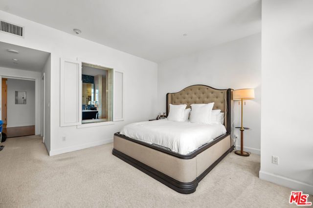 900 W Olympic Boulevard 37K, Los Angeles, CA 90015