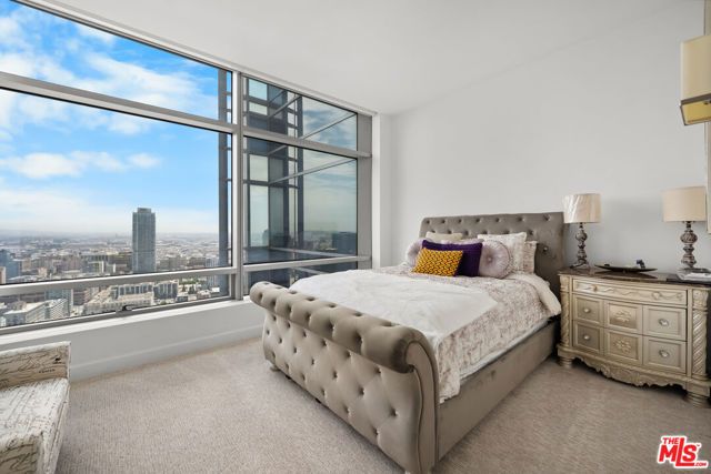 900 W Olympic Boulevard 37K, Los Angeles, CA 90015