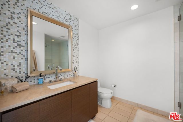 900 W Olympic Boulevard 37K, Los Angeles, CA 90015