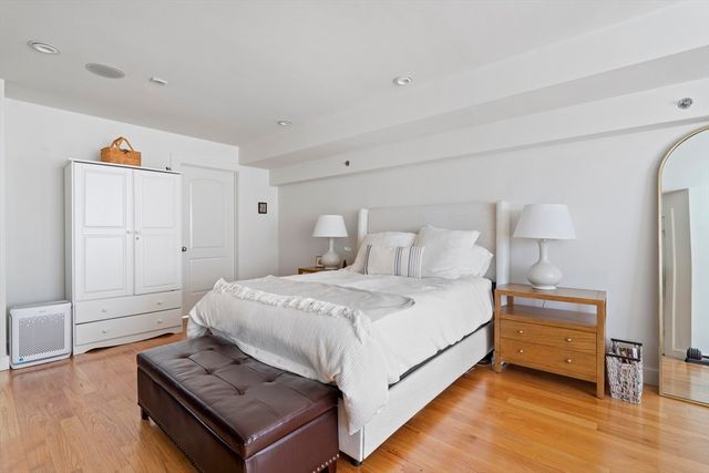 35 Middle Street A, Boston, MA 02127