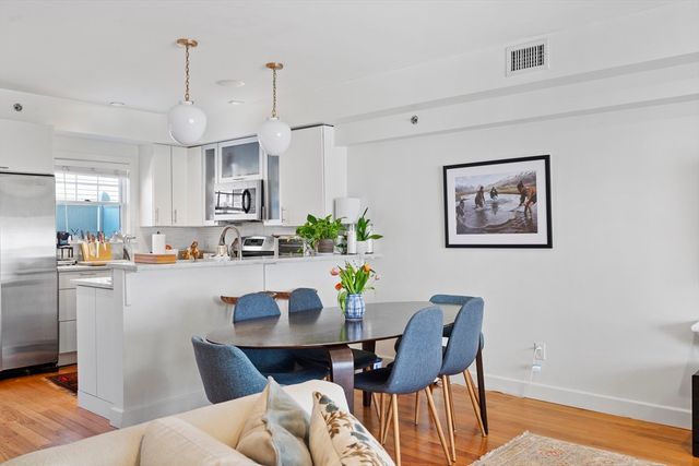 35 Middle Street A, Boston, MA 02127