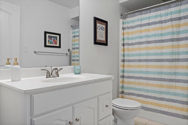 35 Middle Street A, Boston, MA 02127