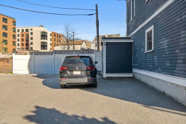 35 Middle Street A, Boston, MA 02127