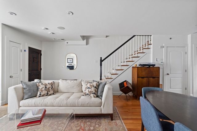 35 Middle Street A, Boston, MA 02127