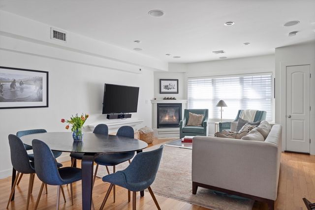 35 Middle Street A, Boston, MA 02127