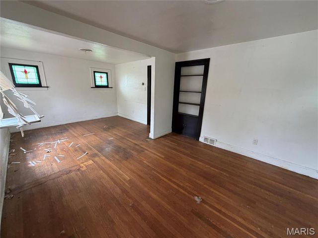 1533 Engelholm Avenue, Pagedale, MO 63133