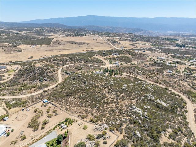 1063 Wildhorse Circle, Aguanga, CA 92536