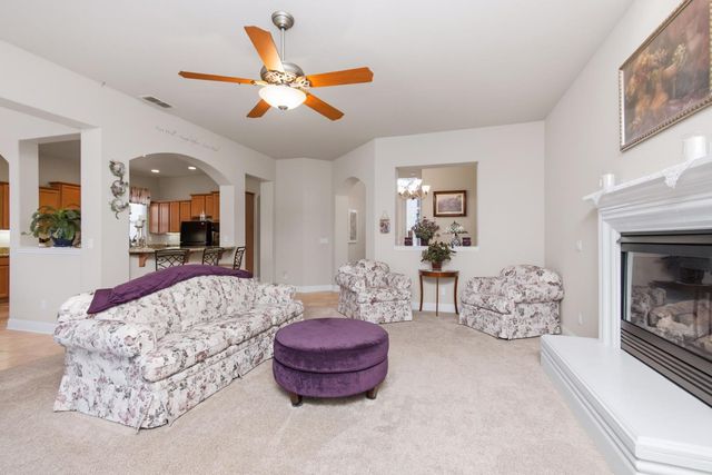 100 Starr Ct, Lincoln, CA 95648