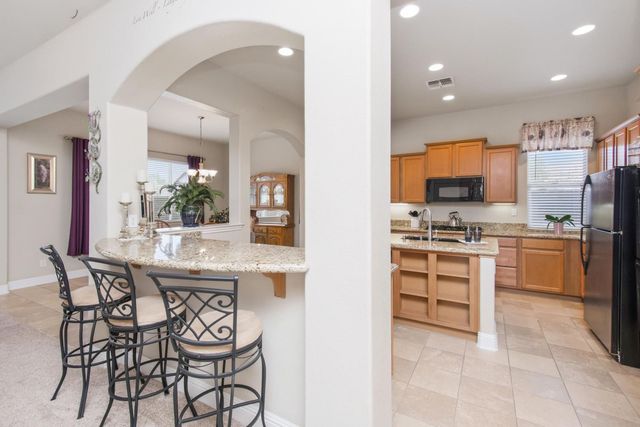 100 Starr Ct, Lincoln, CA 95648