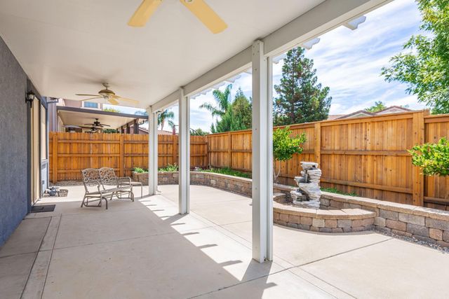 100 Starr Ct, Lincoln, CA 95648