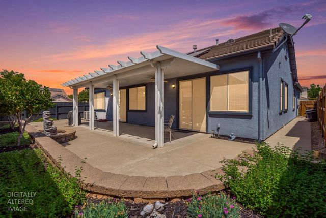 100 Starr Ct, Lincoln, CA 95648