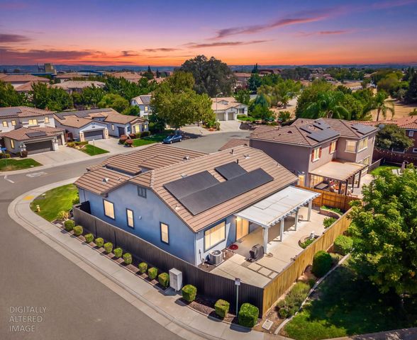 100 Starr Ct, Lincoln, CA 95648