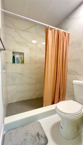 761 NE 199th Street 202, Miami, FL 33179