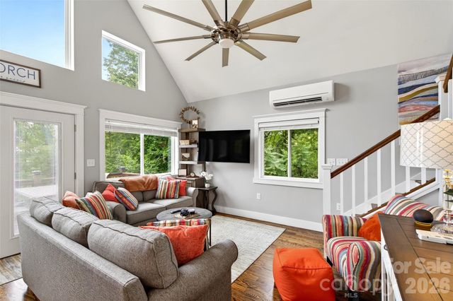 696 Hickory Nut Hollow, Old Fort, NC 28762