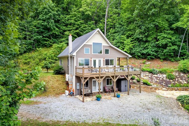 696 Hickory Nut Hollow, Old Fort, NC 28762