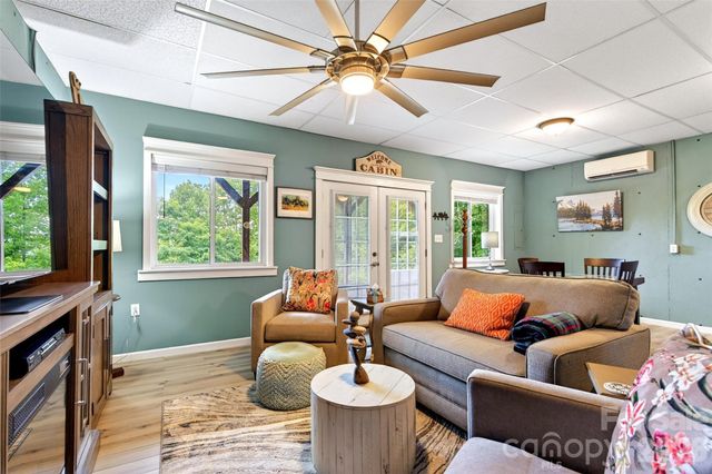 696 Hickory Nut Hollow, Old Fort, NC 28762