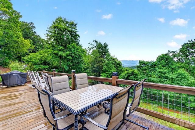 696 Hickory Nut Hollow, Old Fort, NC 28762