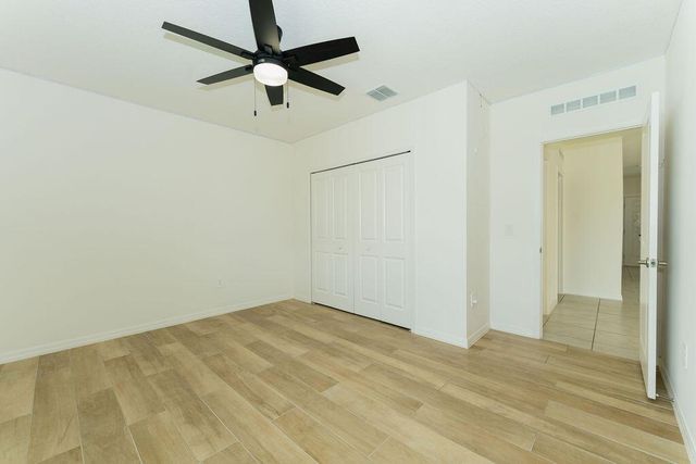 138 SW Carter Avenue, Port St. Lucie, FL 34983