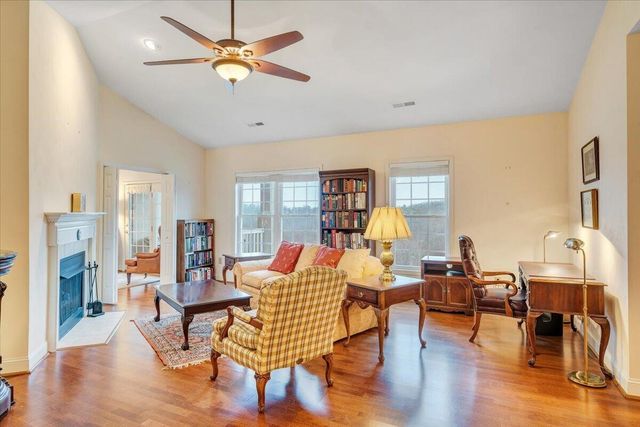 4444 Pheasant Ridge Rd Apt 405, Roanoke, VA 24014