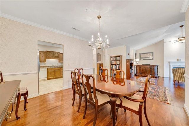 4444 Pheasant Ridge Rd Apt 405, Roanoke, VA 24014