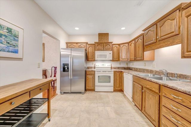 4444 Pheasant Ridge Rd Apt 405, Roanoke, VA 24014