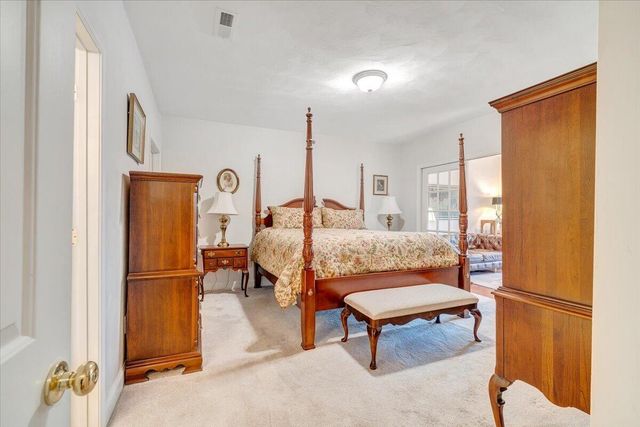 4444 Pheasant Ridge Rd Apt 405, Roanoke, VA 24014