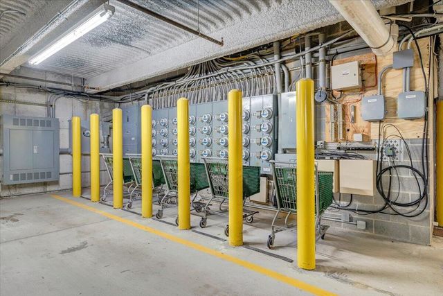 4444 Pheasant Ridge Rd Apt 405, Roanoke, VA 24014