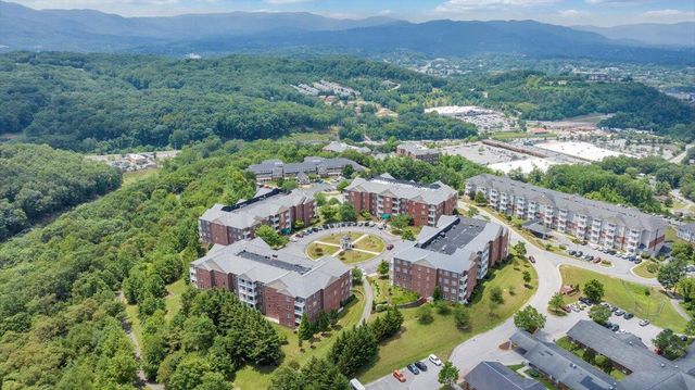 4444 Pheasant Ridge Rd Apt 405, Roanoke, VA 24014