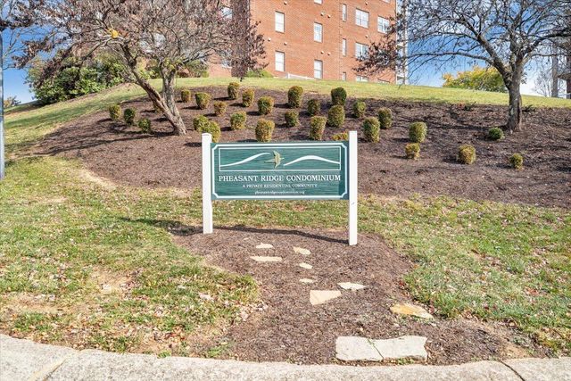 4444 Pheasant Ridge Rd Apt 405, Roanoke, VA 24014