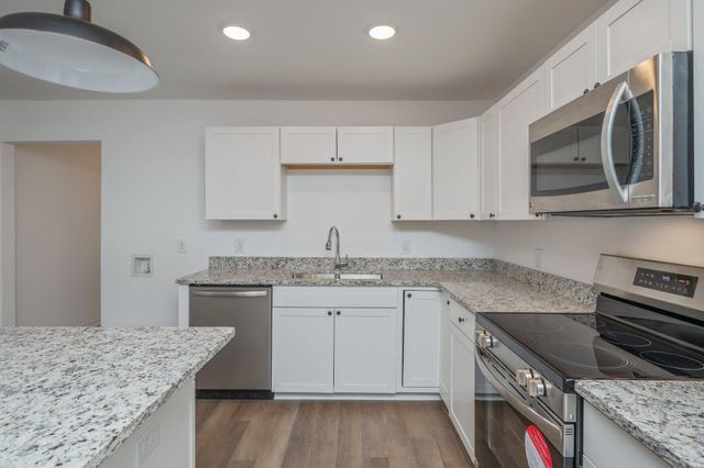 2364 Susan Drive, Crestview, FL 32536