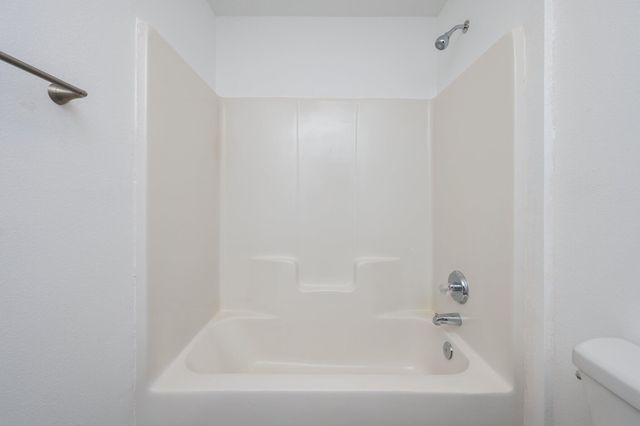 2364 Susan Drive, Crestview, FL 32536