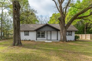 2364 Susan Drive, Crestview, FL 32536