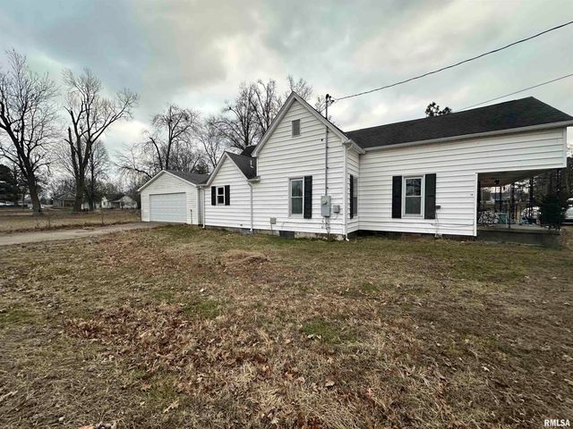 700 S 23RD Street, Herrin, IL 62948