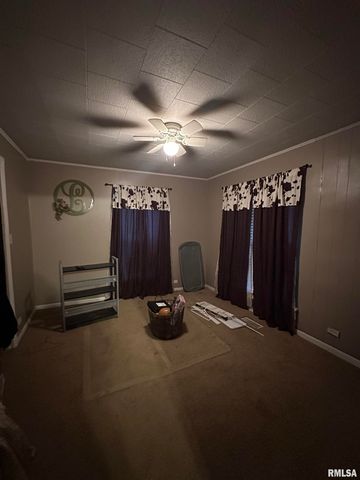 700 S 23RD Street, Herrin, IL 62948