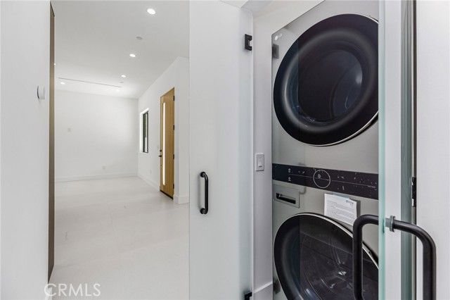 22845 Dolorosa Street, Woodland Hills (los Angeles), CA 91367