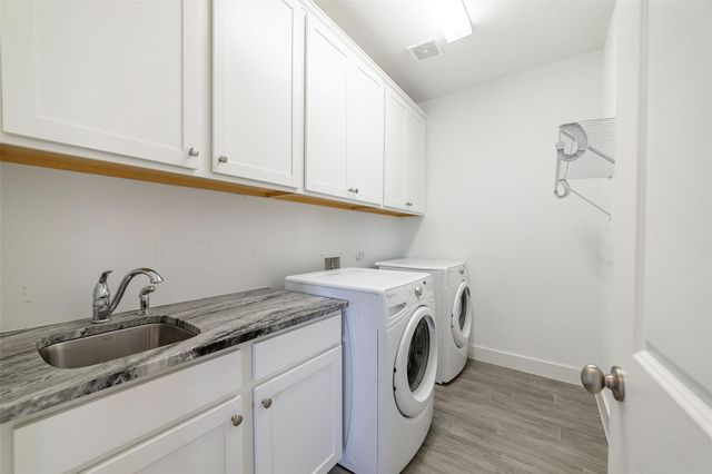 19614 Summit Glory TRL, Spicewood, TX 78669