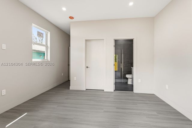 1028 NW 8th Ave, Fort Lauderdale, FL 33311